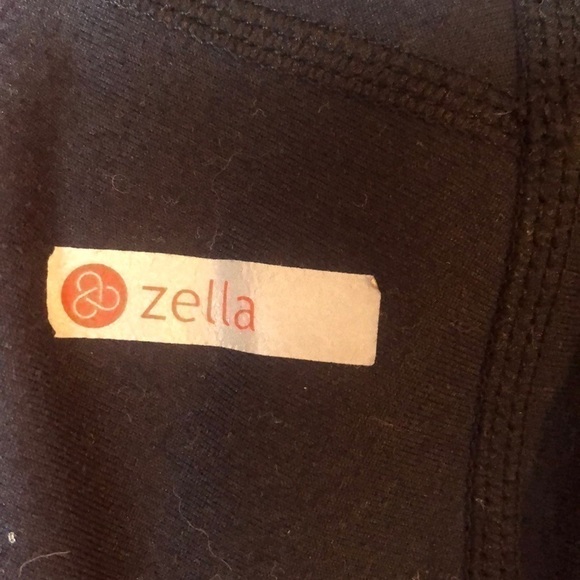 BUNDLE Of 2 Pair Zella Crop Leggings Size S - Picture 4 of 7